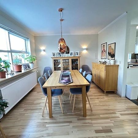Spacious And Family Friendly Apartment In レイキャヴィーク エクステリア 写真